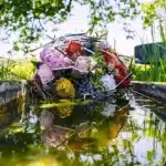 ¿Cuánto cuesta enviar flores a domicilio en Pamplona?